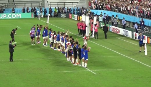 ラグビーワールドカップ日本×サモア試合終了後お辞儀2019/10/5豊田スタジアムRugby World Cup 2019
