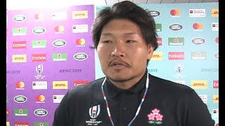 インタビューに答える稲垣＝ラグビーＷ杯