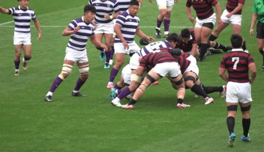 2019年ラグビー関東大学対抗早明戦：明大36－7早大 ボールを受けたSO岸岡がインゴールに飛び込み7－7の同点!