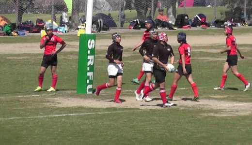 中学ラグビー　岐阜県中学校選抜（黒）　ＶＳ　名古屋スクール（赤）