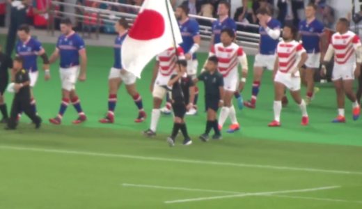 ラグビーワールドカップ開幕戦　選手入場