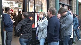 ロンドンでラグビー日本代表グッズが品薄に(15/09/22)