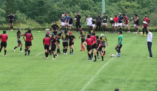 中学ラグビー　岐阜県中学校選抜Ⓐ（黒）VS　南信州JrRSⒶ（赤）1本目